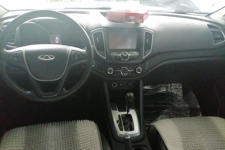 Used Chery Tiggo 5 2014 2.0L CVT Zhiyun Edition Center Console