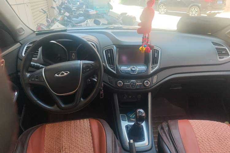 Used Chery Tiggo 5 2014 2.0L Manual Jia Yue Edition Center Console