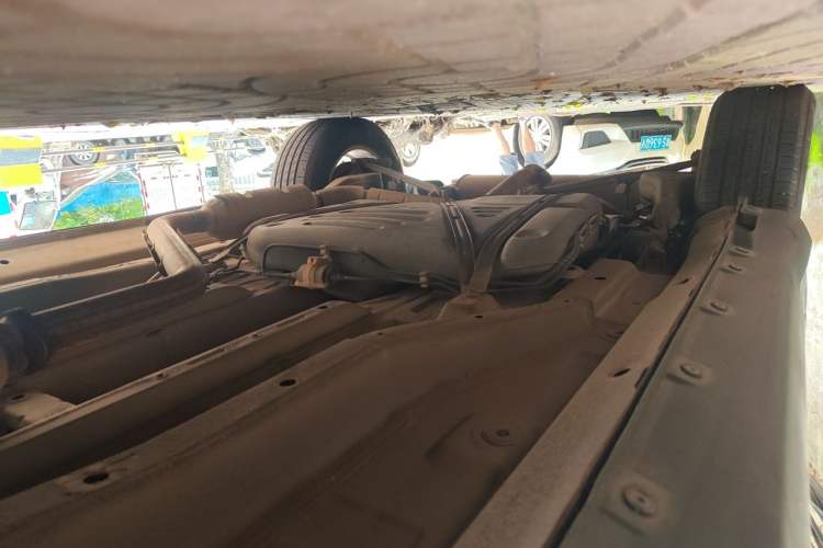 Used Chery Tiggo 5 2014 2.0L CVT Joyful Edition Chassis Front Right