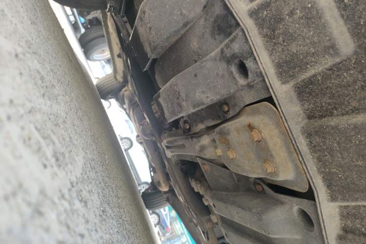 Used Chery Tiggo 5 2014 2.0L CVT Family Deluxe Edition Chassis Front