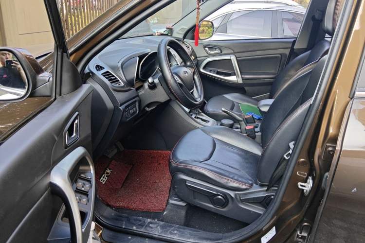 Used Chery Tiggo 5 2014 2.0L CVT Joyful Edition Driver Seat