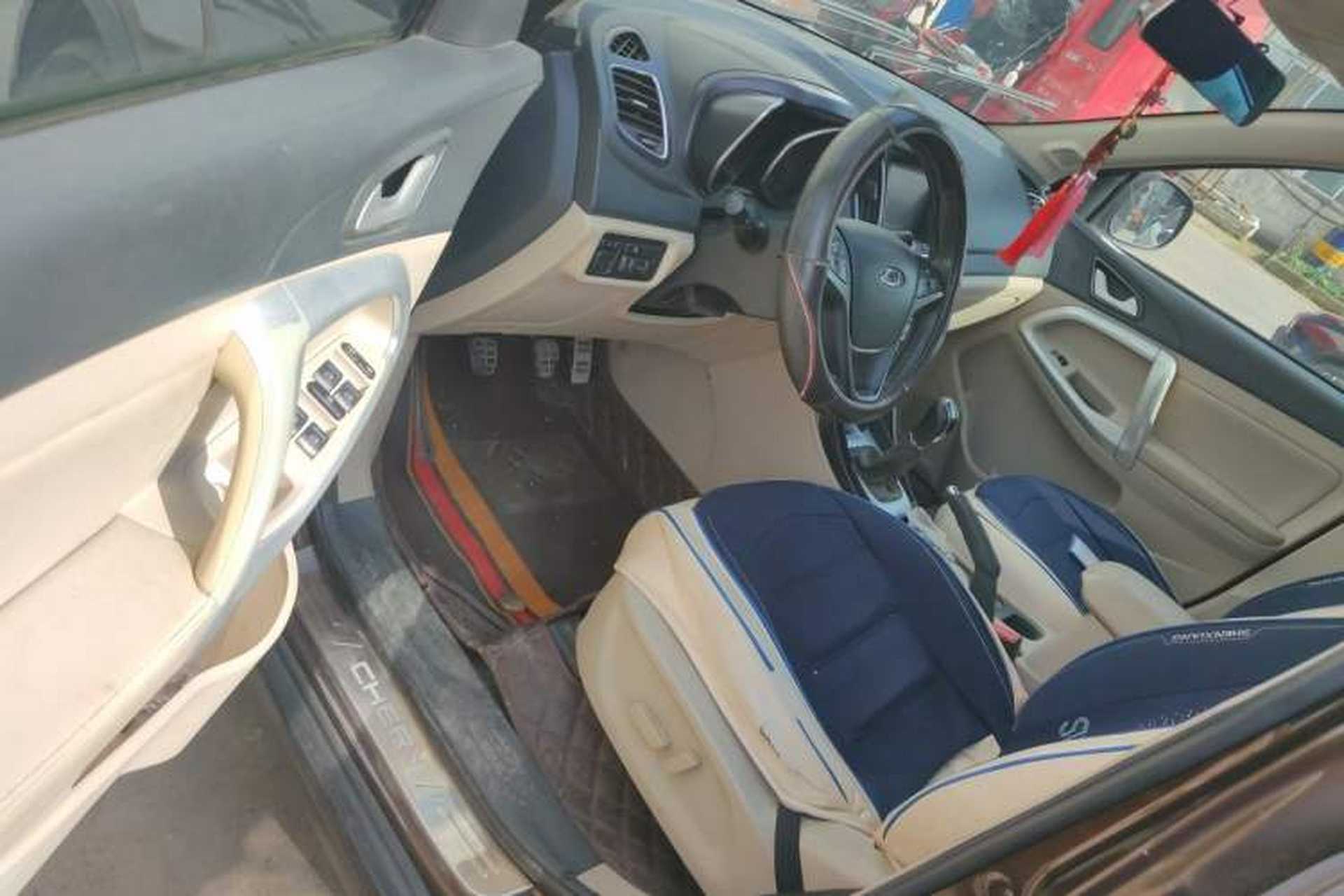 Used Chery Tiggo 5 2014 2.0L Manual - Family Deluxe Edition Driver Seat