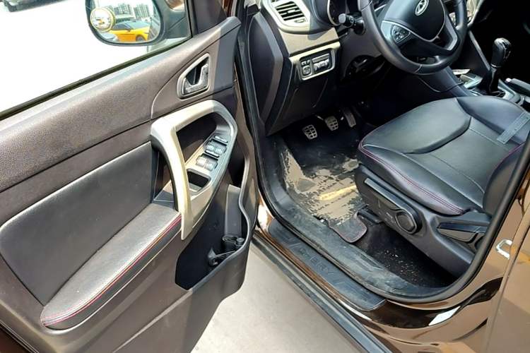 Used Chery Tiggo 5 2014 2.0L Manual Jia Yue Edition Driver Seat