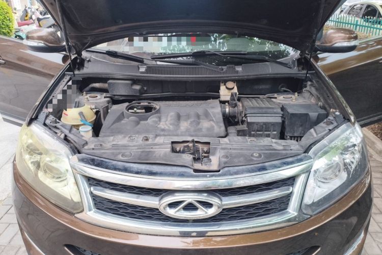 Used Chery Tiggo 5 2014 2.0L CVT Family Deluxe Edition Engine Bay