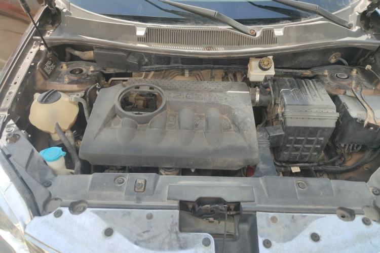 Used Chery Tiggo 5 2014 2.0L Manual - Family Deluxe Edition Engine Bay