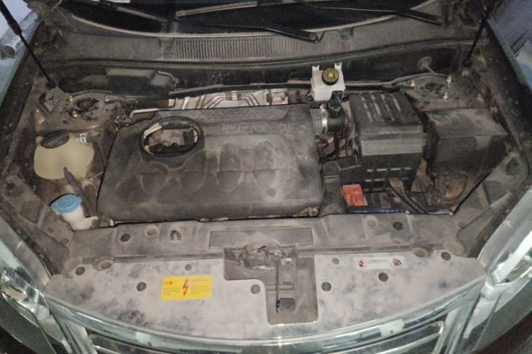 Used Chery Tiggo 5 2014 2.0L CVT Family Deluxe Edition Engine Bay