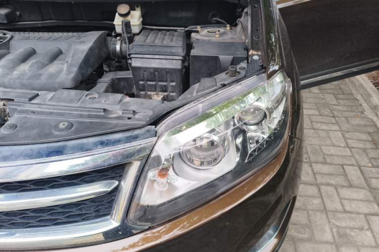 Used Chery Tiggo 5 2014 2.0L CVT Family Deluxe Edition Engine Bay Left