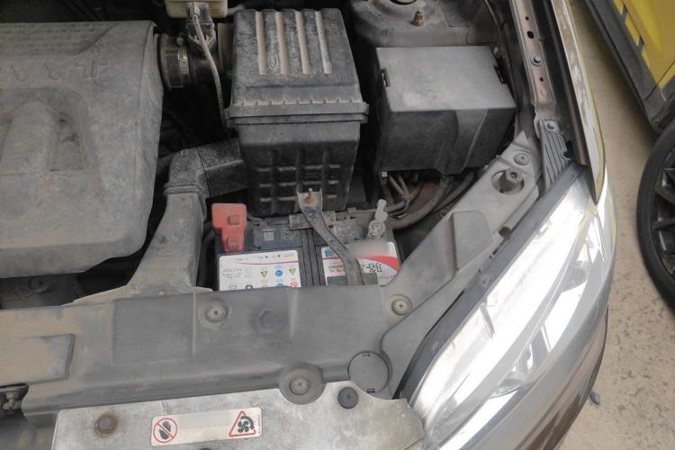 Used Chery Tiggo 5 2014 2.0L CVT Family Deluxe Edition Engine Bay Left