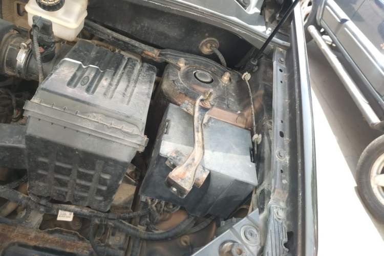 Used Chery Tiggo 5 2014 2.0L Manual - Family Deluxe Edition Engine Bay Left