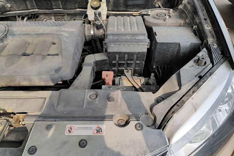 Used Chery Tiggo 5 2014 2.0L Manual - Family Deluxe Edition Engine Bay Left