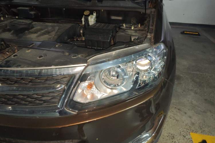 Used Chery Tiggo 5 2014 2.0L CVT Joyful Edition Engine Bay Left