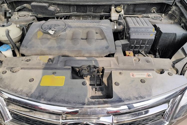 Used Chery Tiggo 5 2014 2.0L Manual - Family Deluxe Edition Engine Bay