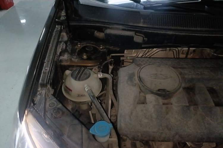 Used Chery Tiggo 5 2014 2.0L Manual Jia Yue Edition Engine Bay Right