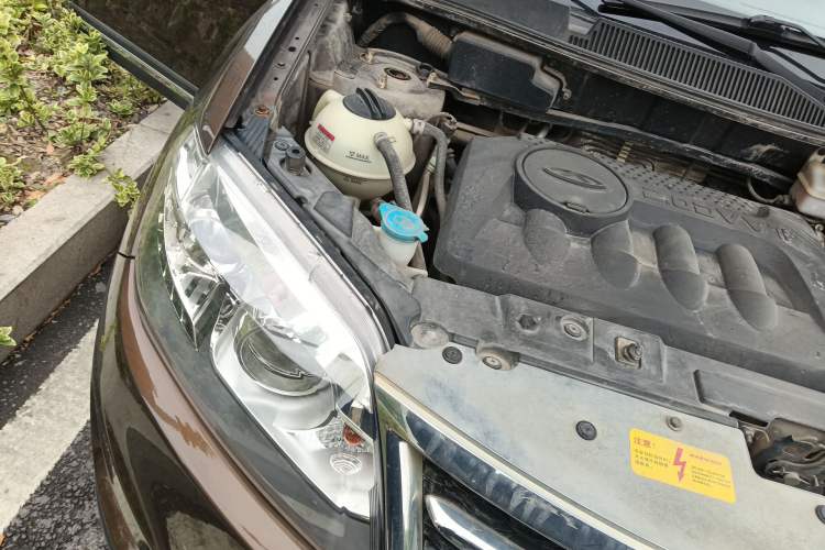 Used Chery Tiggo 5 2014 2.0L Manual Jia Yue Edition Engine Bay Right