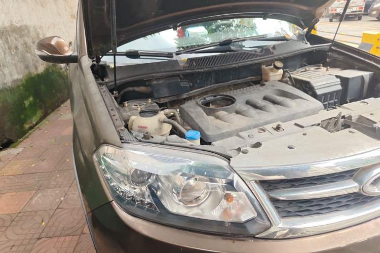 Used Chery Tiggo 5 2014 2.0L CVT Joyful Edition Engine Bay Right