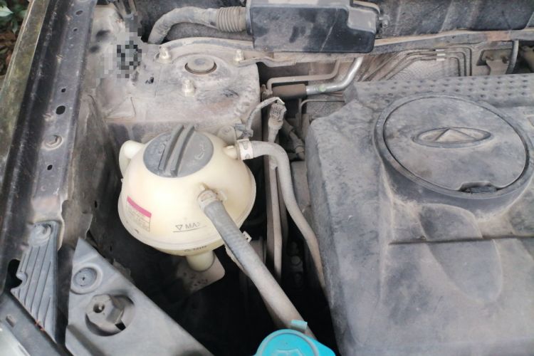 Used Chery Tiggo 5 2014 2.0L CVT Zhiyun Edition Engine Bay Right