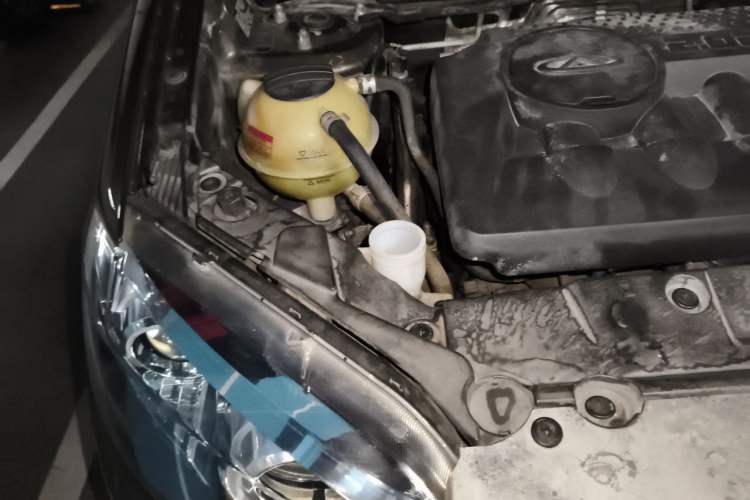Used Chery Tiggo 5 2014 2.0L CVT Joyful Edition Engine Bay Right