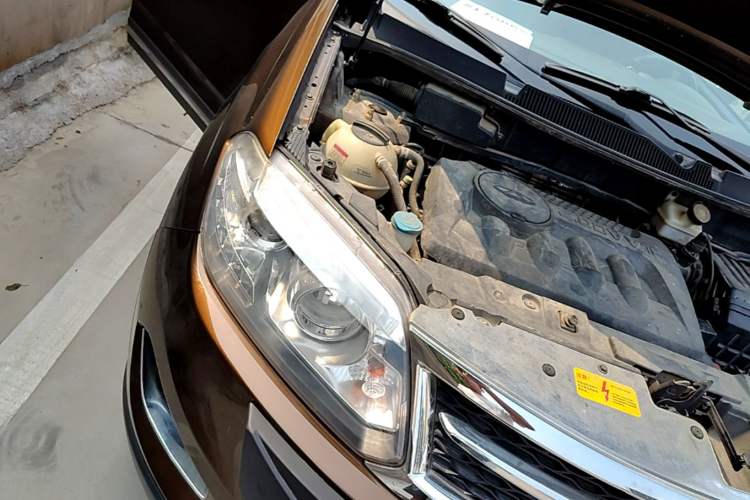 Used Chery Tiggo 5 2014 2.0L Manual Jia Yue Edition Engine Bay Right