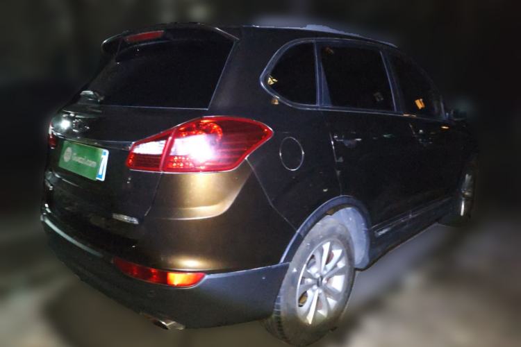 Used Chery Tiggo 5 2014 2.0L Manual - Family Deluxe Edition Exterior 5
