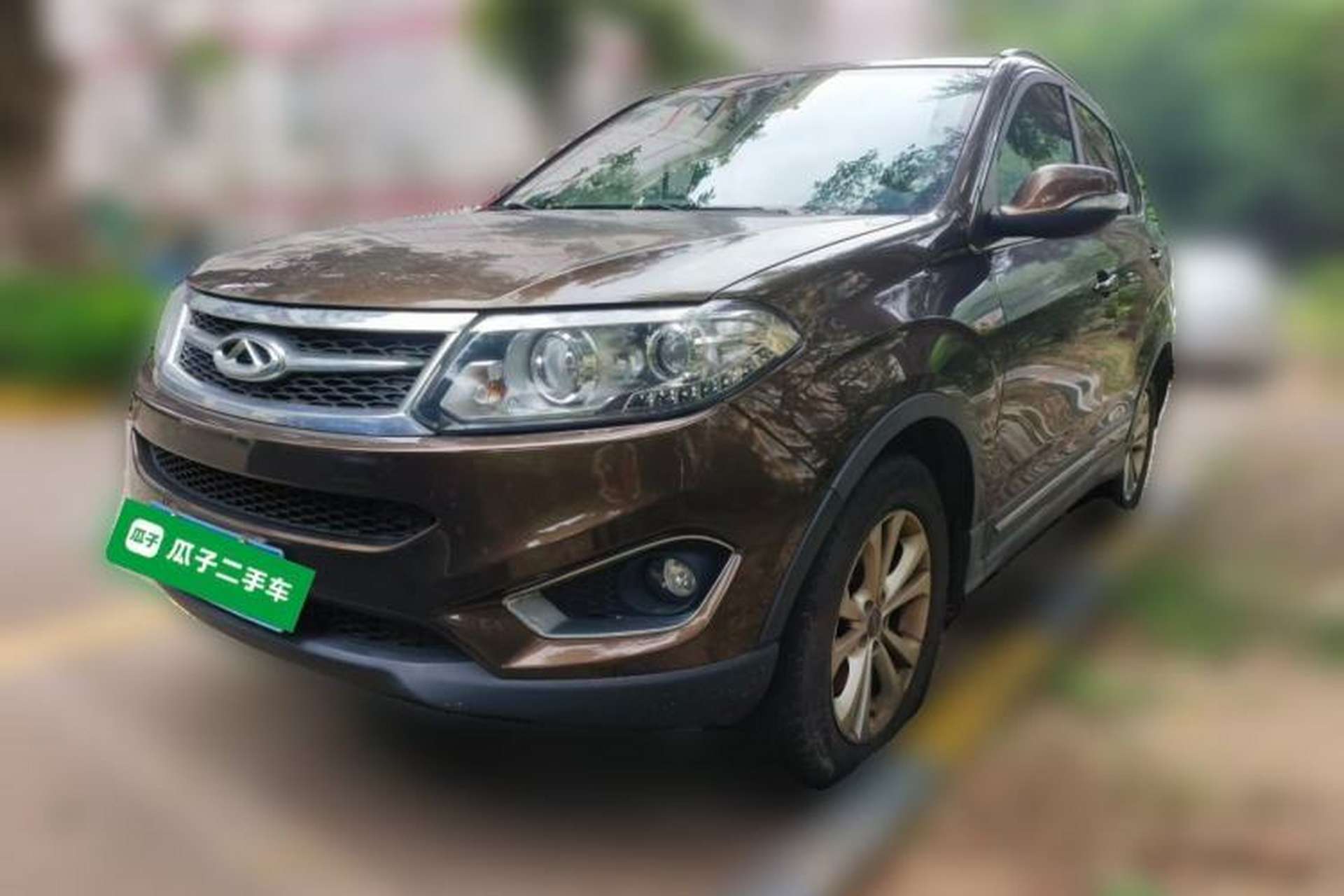 Used Chery Tiggo 5 2014 2.0L CVT Family Deluxe Edition Front Left 45 Deg