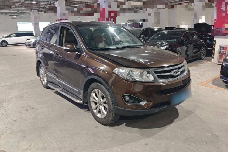 Used Chery Tiggo 5 2014 2.0L CVT Family Deluxe Edition Front Right 45 Deg