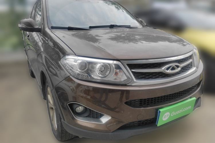 Used Chery Tiggo 5 2014 2.0L CVT Family Deluxe Edition Front Right 45 Deg