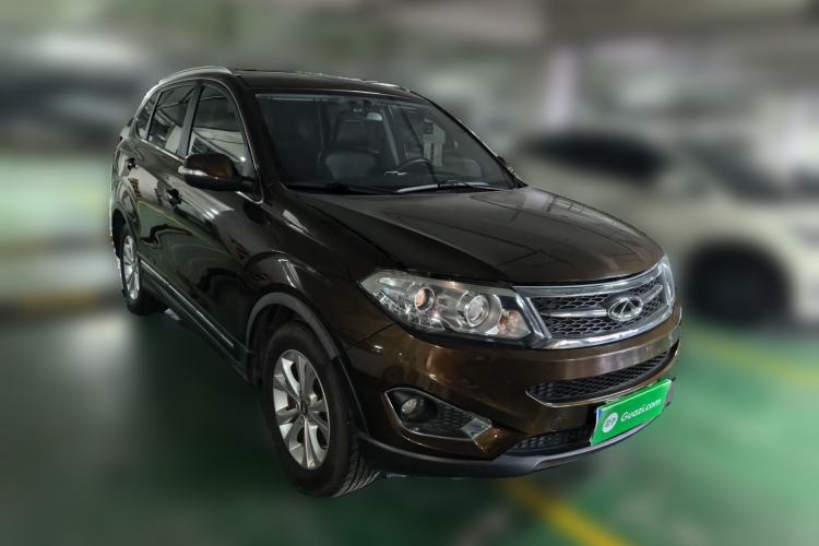 Used Chery Tiggo 5 2014 2.0L CVT Family Deluxe Edition Front Right 45 Deg