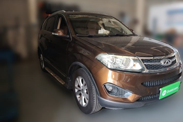 Used Chery Tiggo 5 2014 2.0L CVT Family Deluxe Edition Front Right 45 Deg