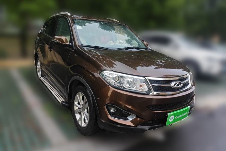 Used Chery Tiggo 5 2014 2.0L CVT Family Deluxe Edition Front Right 45 Deg