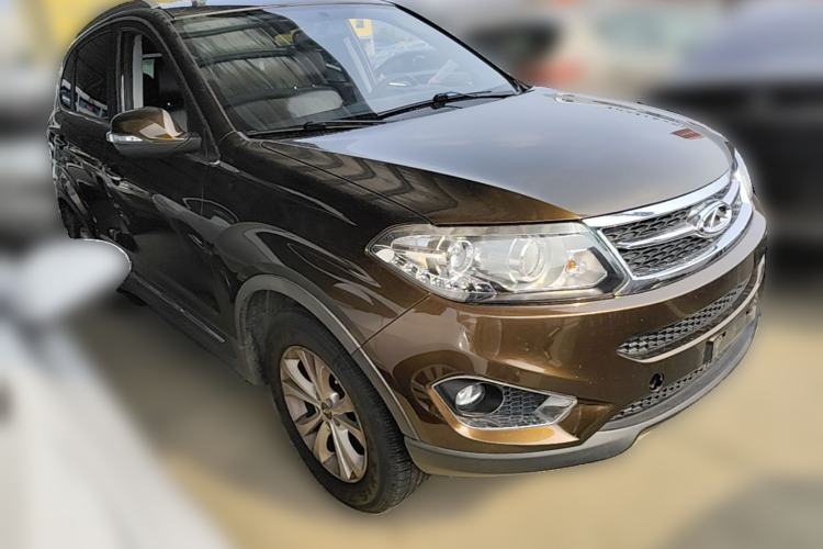 Used Chery Tiggo 5 2014 2.0L Manual - Family Deluxe Edition Front Right 45 Deg