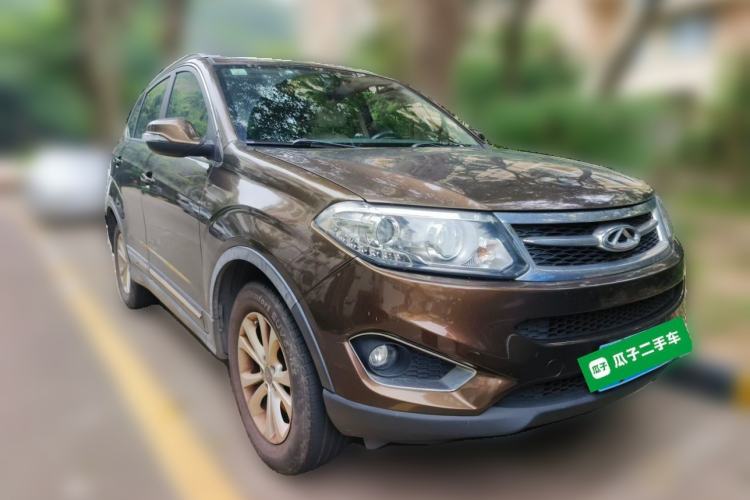 Used Chery Tiggo 5 2014 2.0L CVT Family Deluxe Edition Front Right 45 Deg
