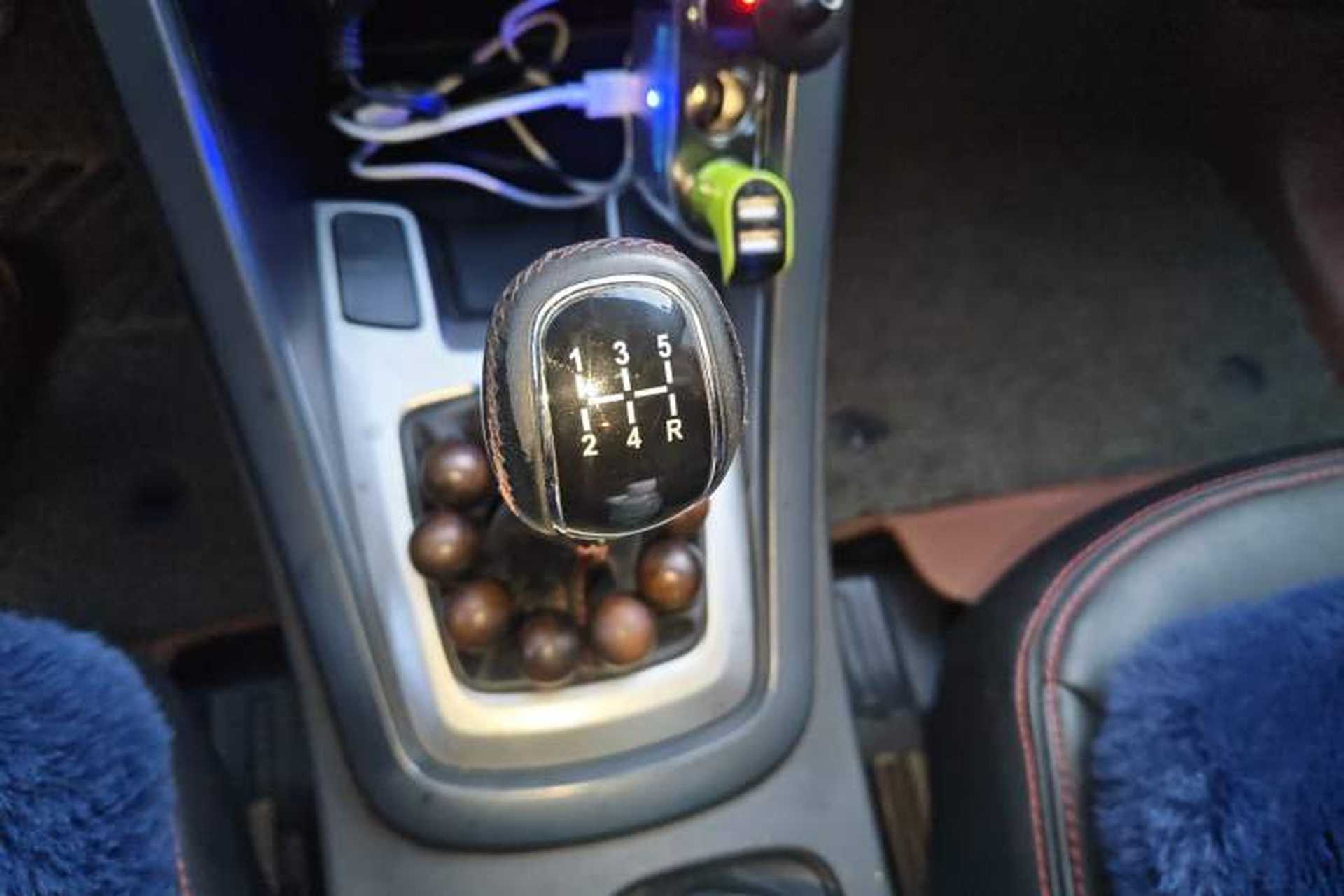 Used Chery Tiggo 5 2014 2.0L Manual Jia Yue Edition Gear Lever