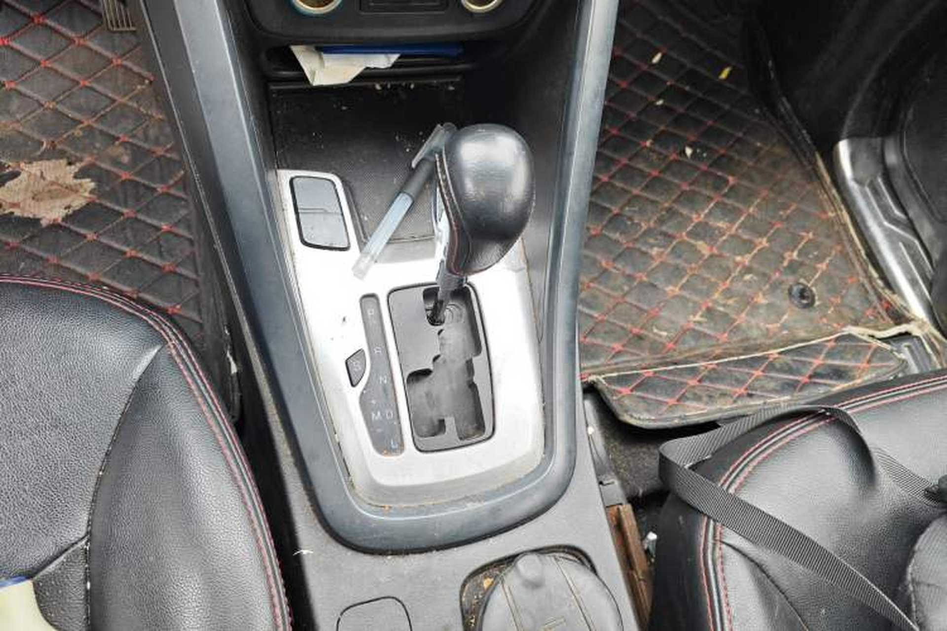 Used Chery Tiggo 5 2014 2.0L CVT Joyful Edition Gear Lever