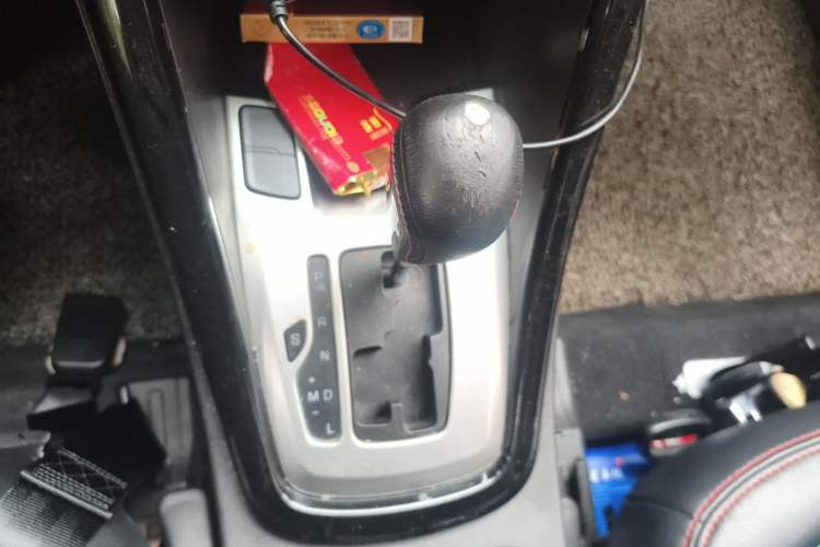 Used Chery Tiggo 5 2014 2.0L CVT Family Deluxe Edition Gear Lever