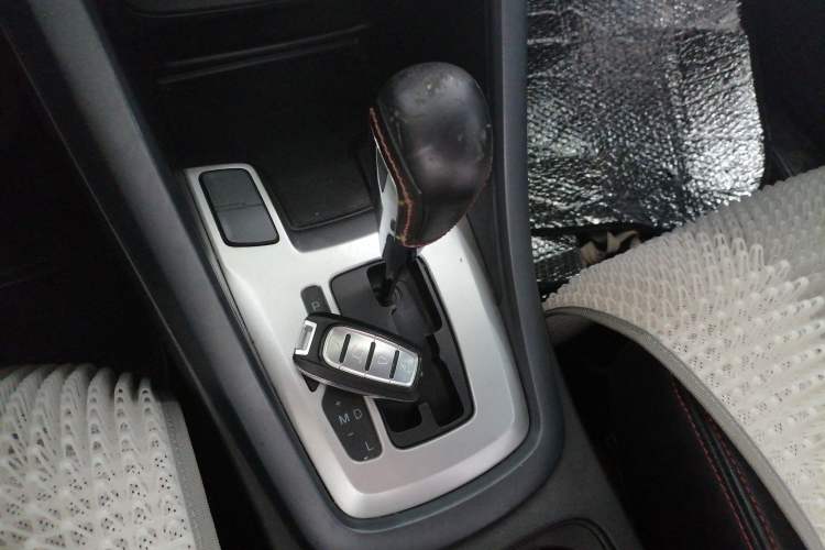 Used Chery Tiggo 5 2014 2.0L CVT Zhiyun Edition Gear Lever