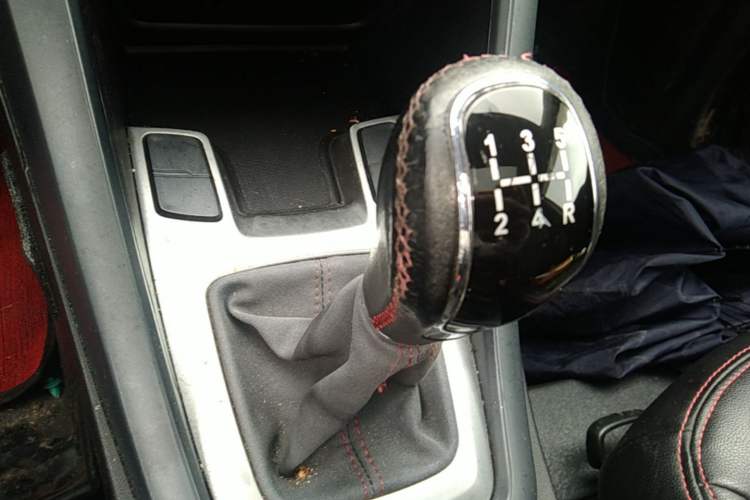 Used Chery Tiggo 5 2014 2.0L Manual Jia Yue Edition Gear Lever