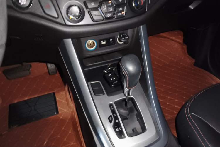 Used Chery Tiggo 5 2014 2.0L CVT Joyful Edition Gear Lever