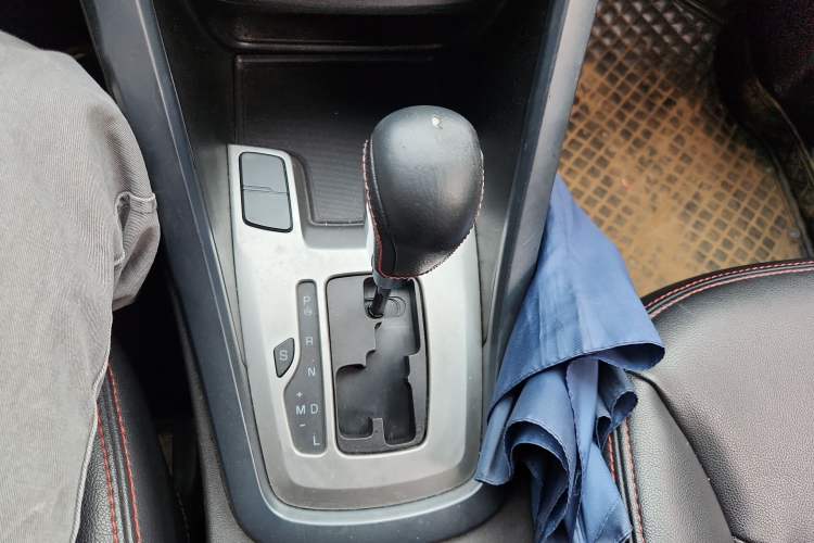 Used Chery Tiggo 5 2014 2.0L CVT Joyful Edition Gear Lever