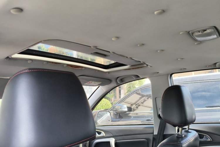Used Chery Tiggo 5 2014 2.0L CVT Joyful Edition Headliner