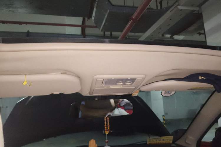 Used Chery Tiggo 5 2014 2.0L CVT Family Deluxe Edition Headliner