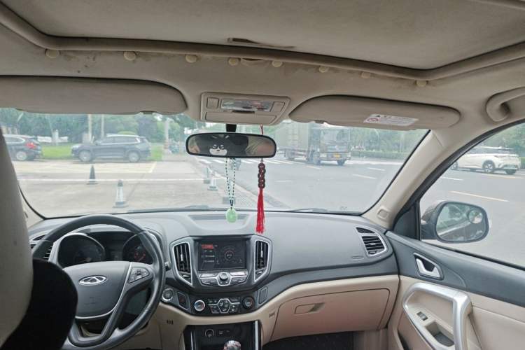Used Chery Tiggo 5 2014 2.0L CVT Family Deluxe Edition Headliner