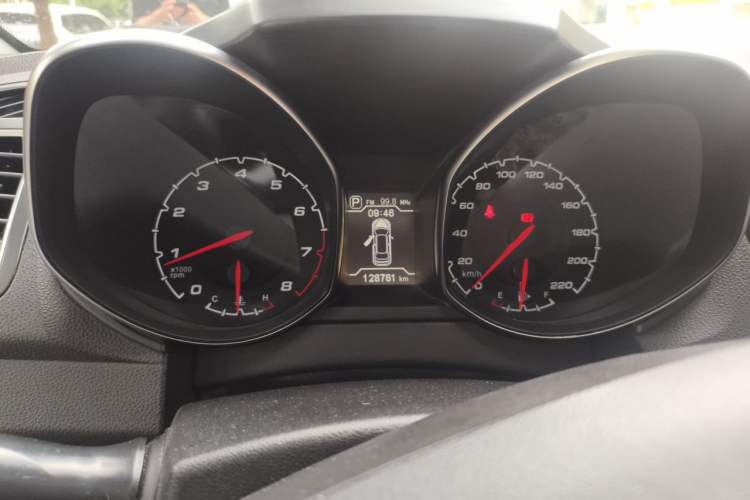 Used Chery Tiggo 5 2014 2.0L CVT Family Deluxe Edition Instrument Cluster