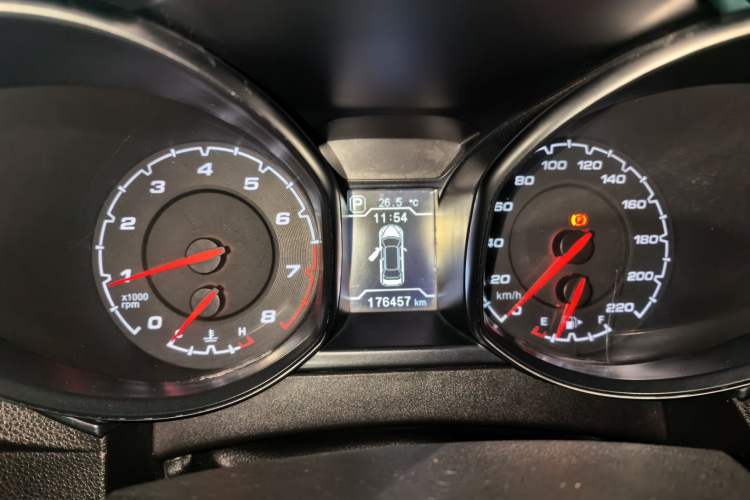 Used Chery Tiggo 5 2014 2.0L CVT Family Deluxe Edition Instrument Cluster