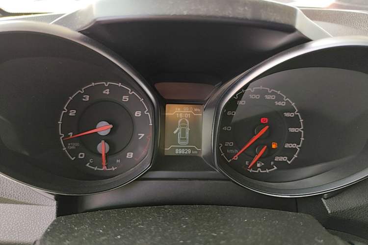 Used Chery Tiggo 5 2014 2.0L Manual - Family Deluxe Edition Instrument Cluster