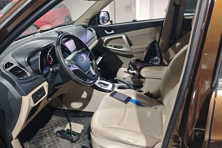 Used Chery Tiggo 5 2014 2.0L CVT Family Deluxe Edition Left Front Seat