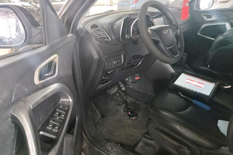 Used Chery Tiggo 5 2014 2.0L CVT Joyful Edition Left Front Seat