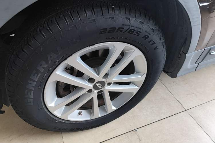 Used Chery Tiggo 5 2014 2.0L Manual Jia Yue Edition Left Front Wheel Hub