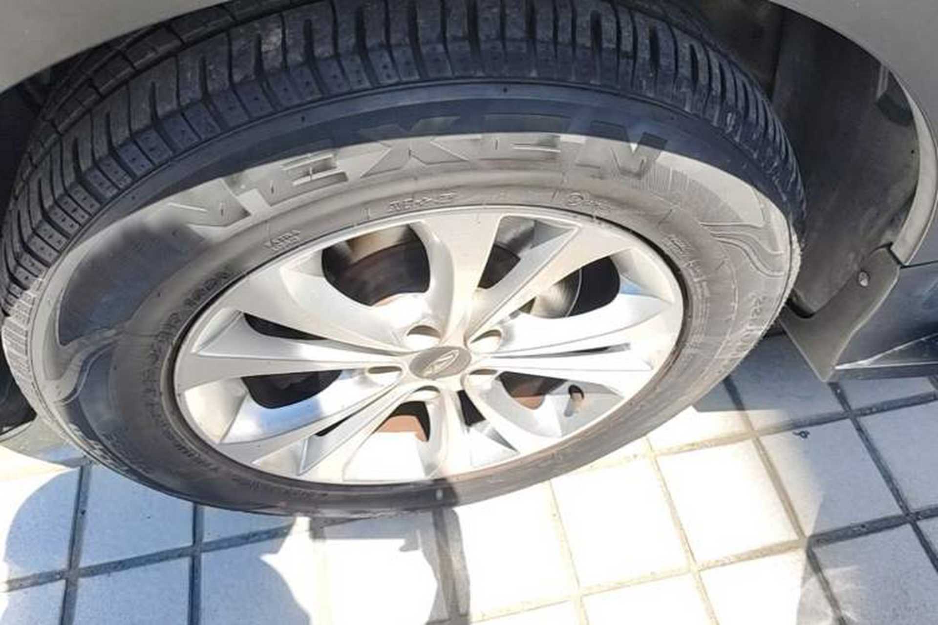 Used Chery Tiggo 5 2014 2.0L CVT Family Deluxe Edition Left Front Wheel Hub