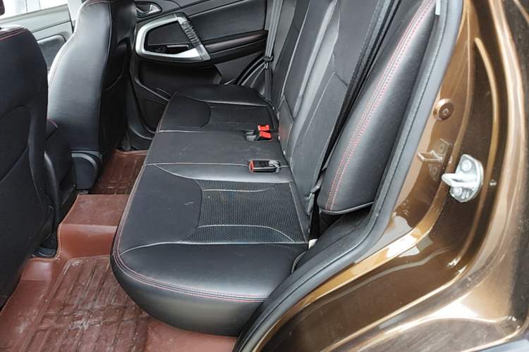Used Chery Tiggo 5 2014 2.0L Manual - Family Deluxe Edition Left Rear Seat