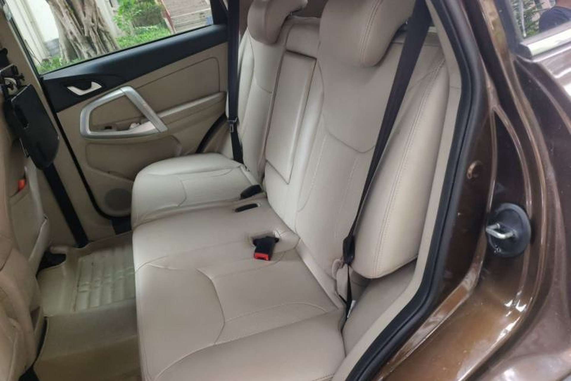 Used Chery Tiggo 5 2014 2.0L CVT Family Deluxe Edition Left Rear Seat